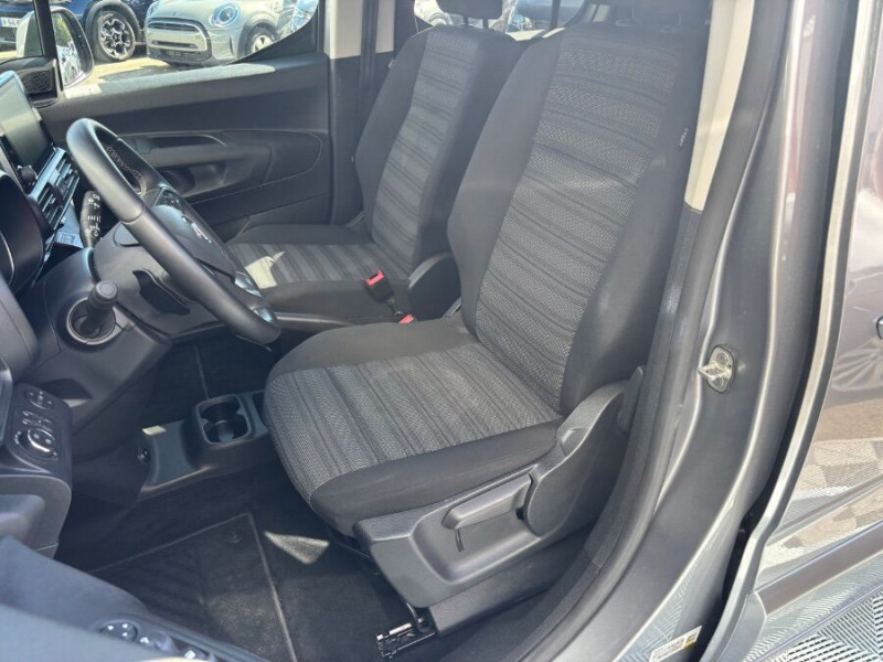 Photo 9 de l'offre de OPEL COMBO LIFE 1.5 DIESEL 130 EAT8 Equipé TPMR Nbses Options à 31900€ chez Mérignac auto