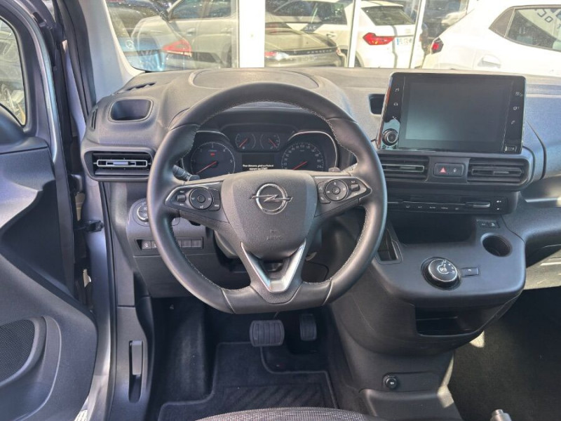 Photo 10 de l'offre de OPEL COMBO LIFE 1.5 DIESEL 130 EAT8 Equipé TPMR Nbses Options à 31900€ chez Mérignac auto
