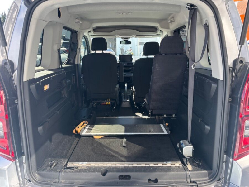 Photo 5 de l'offre de OPEL COMBO LIFE 1.5 DIESEL 130 EAT8 Equipé TPMR Nbses Options à 31900€ chez Mérignac auto