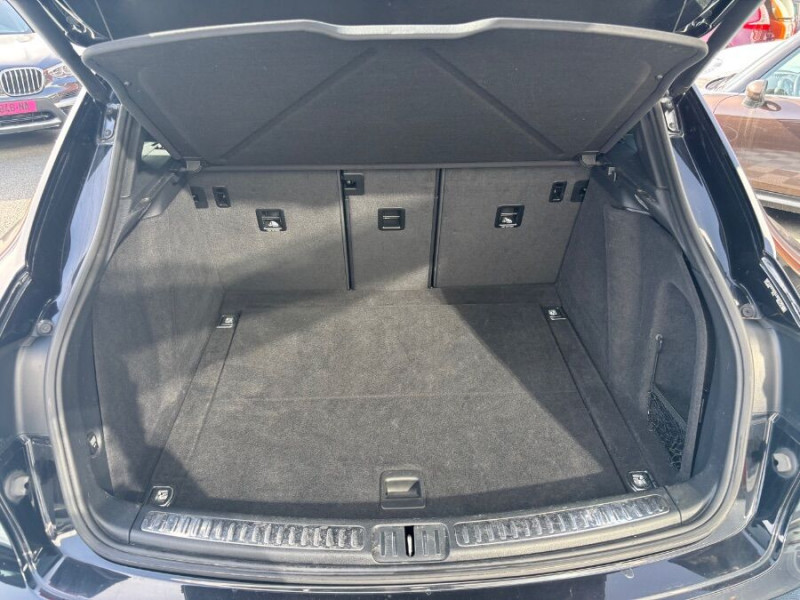 Photo 14 de l'offre de PORSCHE MACAN II 3.0 V6 S 354 PDK 360° JA20 1ère Main à 56500€ chez Mérignac auto