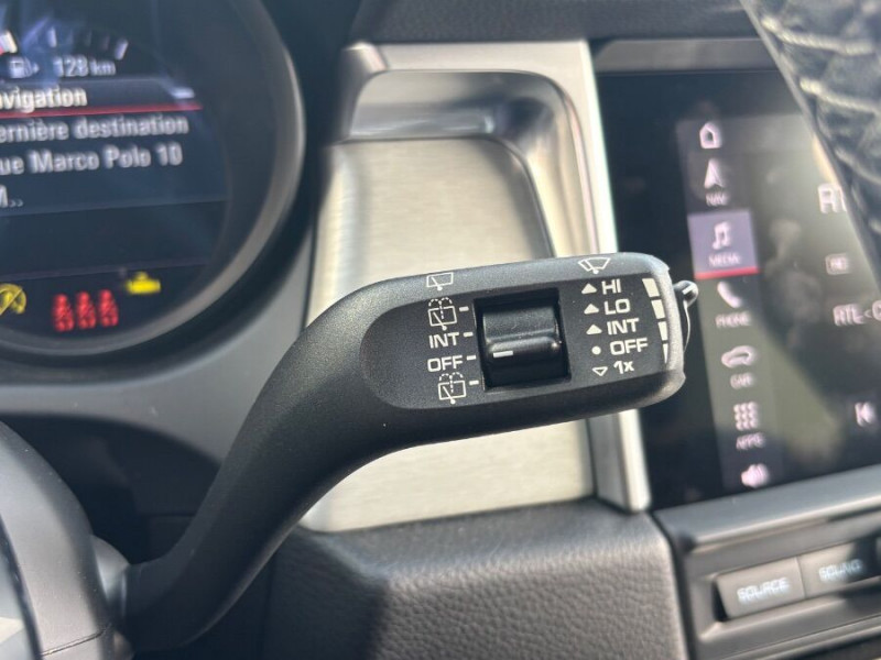 Photo 41 de l'offre de PORSCHE MACAN II 3.0 V6 S 354 PDK 360° JA20 1ère Main à 56500€ chez Mérignac auto