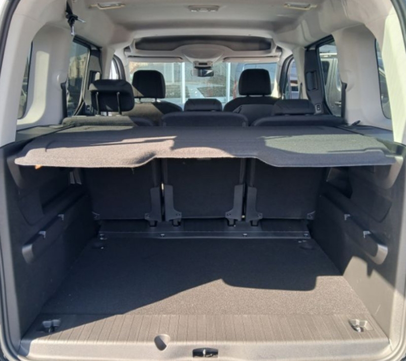 Photo 14 de l'offre de CITROEN BERLINGO 1.5 BlueHDi 100 BVM N1 MAX Camera 3 Sièges Arr. à 24950€ chez Mérignac auto