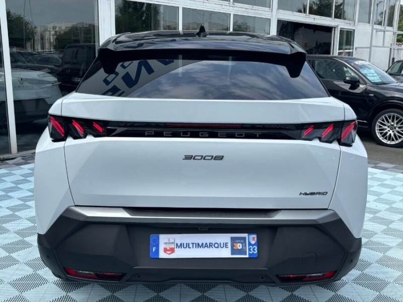 Photo 10 de l'offre de PEUGEOT 3008 HYBRID 145 e-DCS6 GT Hayon Elect. LED Pixel SC à 32950€ chez Mérignac auto