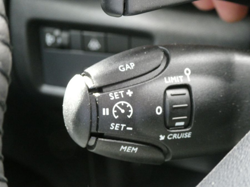 Photo 27 de l'offre de CITROEN C5 AIRCROSS NEW (2) 1.5 BlueHDi 130 EAT8 SHINE MAX Hayon Elect. à 25950€ chez Mérignac auto