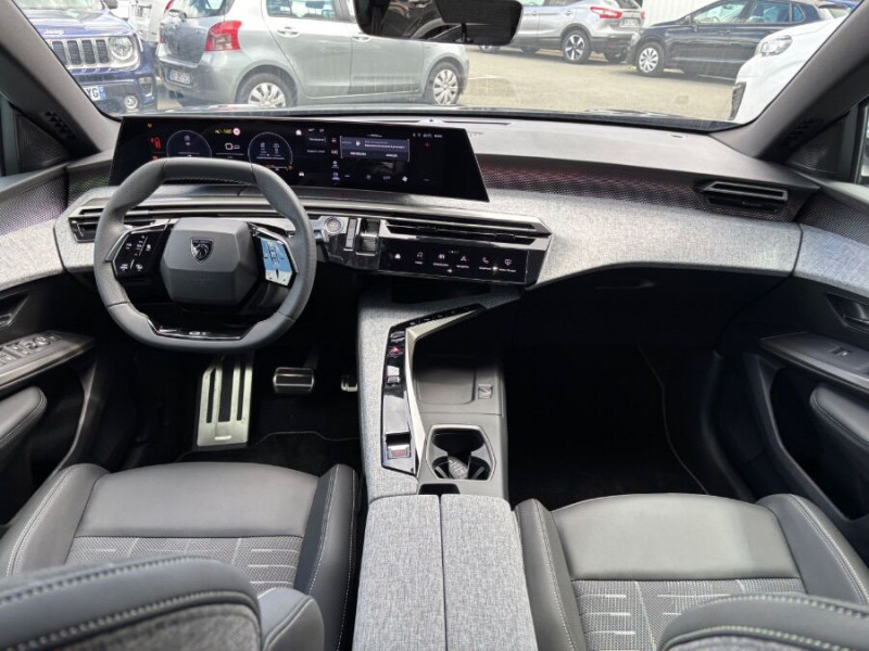 Photo 14 de l'offre de PEUGEOT 3008 HYBRID 145 e-DCS6 GT Hayon Elect. LED Pixel SC à 32950€ chez Mérignac auto