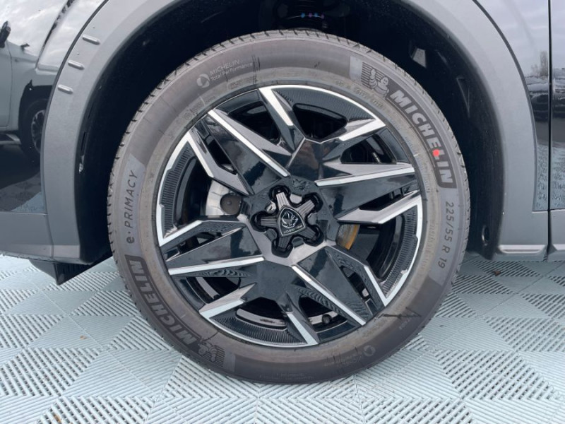 Photo 17 de l'offre de PEUGEOT 3008 HYBRID 145 e-DCS6 ALLURE Panoramic Pack 360° VDA à 31690€ chez Mérignac auto