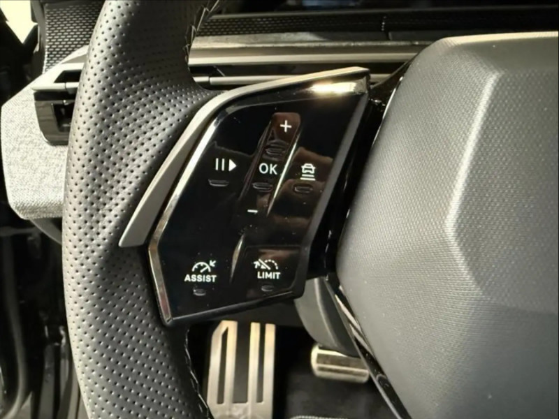 Photo 23 de l'offre de PEUGEOT 3008 HYBRID 145 e-DCS6 GT Hayon Elect. LED Pixel SC à 32950€ chez Mérignac auto