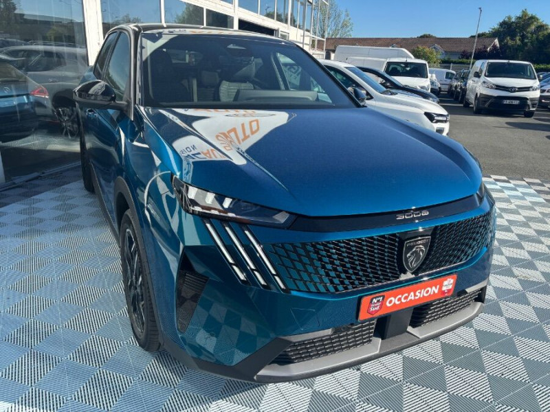 Photo 2 de l'offre de PEUGEOT 3008 HYBRID 145 e-DCS6 GT EXCLUSIVE Alcantara 360° à 34690€ chez Mérignac auto