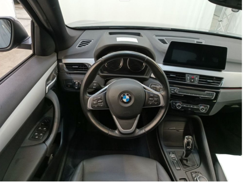 Photo 4 de l'offre de BMW X1 (F48) (2) New SDRIVE 18DA 136 BVA8 PACK TOE SEM Camera Hayon Elec. 1ère Main à 27850€ chez Mérignac auto