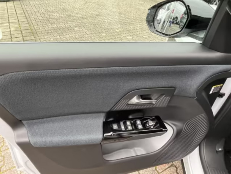 Photo 12 de l'offre de CITROEN C5 AIRCROSS NEW 1.2 HYBRIDE 145 EAT8 PLUS PACK Techno Hayon EL. à 30850€ chez Mérignac auto