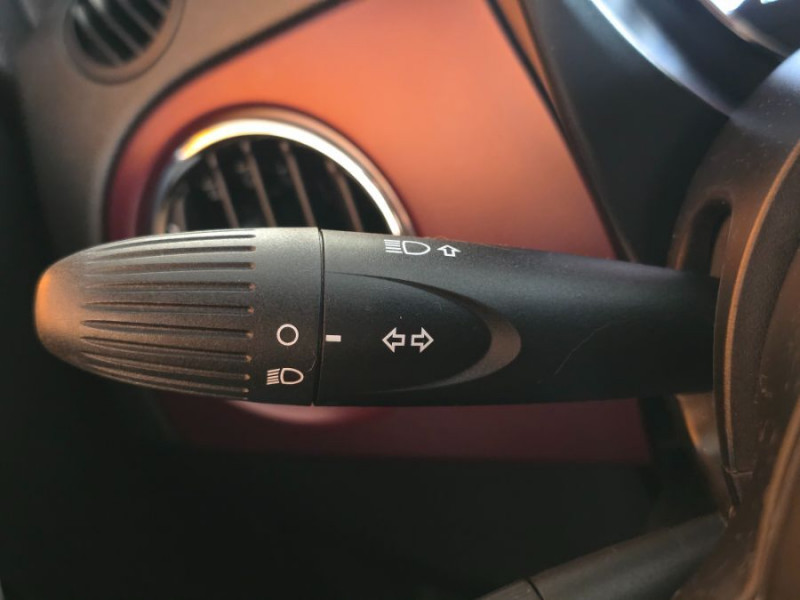 Photo 26 de l'offre de FIAT 500 1.2 69 Dualogic STAR TOIT Pano JA16 CarPlay à 12850€ chez Mérignac auto