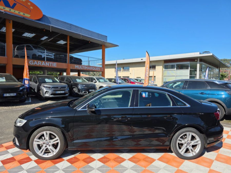 Photo 3 de l'offre de AUDI A3 SPORTBACK BERLINE 30 TDI 116 S Tronic 7 SPORT 4P GPS Xénon Plus SC JA17 à 19950€ chez Mérignac auto