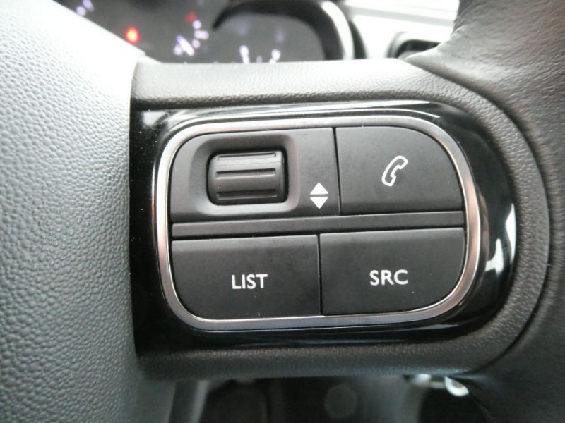 Photo 24 de l'offre de CITROEN C3 III 1.2 PureTech 83 MAX SHINE JA16 à 12950€ chez Mérignac auto