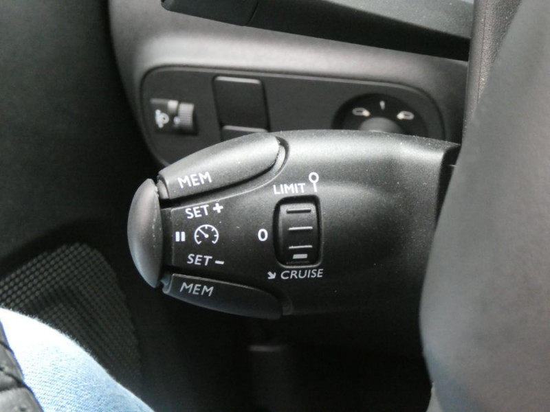 Photo 25 de l'offre de CITROEN C3 III 1.2 PureTech 83 MAX SHINE JA16 à 12950€ chez Mérignac auto