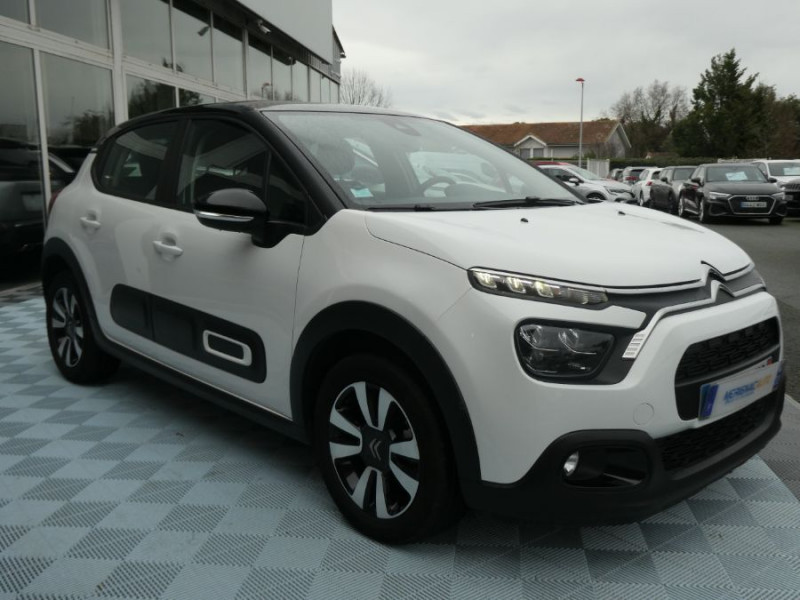 Photo 2 de l'offre de CITROEN C3 III 1.2 PureTech 83 MAX SHINE JA16 à 12950€ chez Mérignac auto
