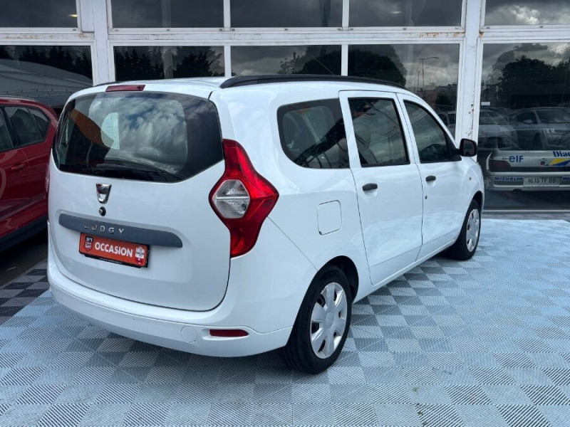 Photo 8 de l'offre de DACIA LODGY 1.6 SCe 102 5PL à 7950€ chez Mérignac auto
