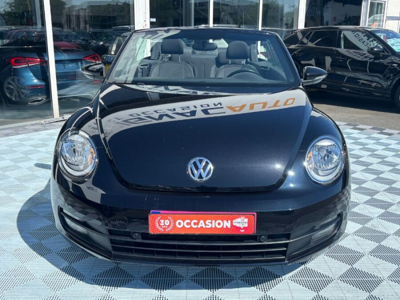Photo 7 de l'offre de VOLKSWAGEN COCCINELLE CABRIOLET 1.2 TSI 105 BVM6 GPS Radars à 15950€ chez Mérignac auto