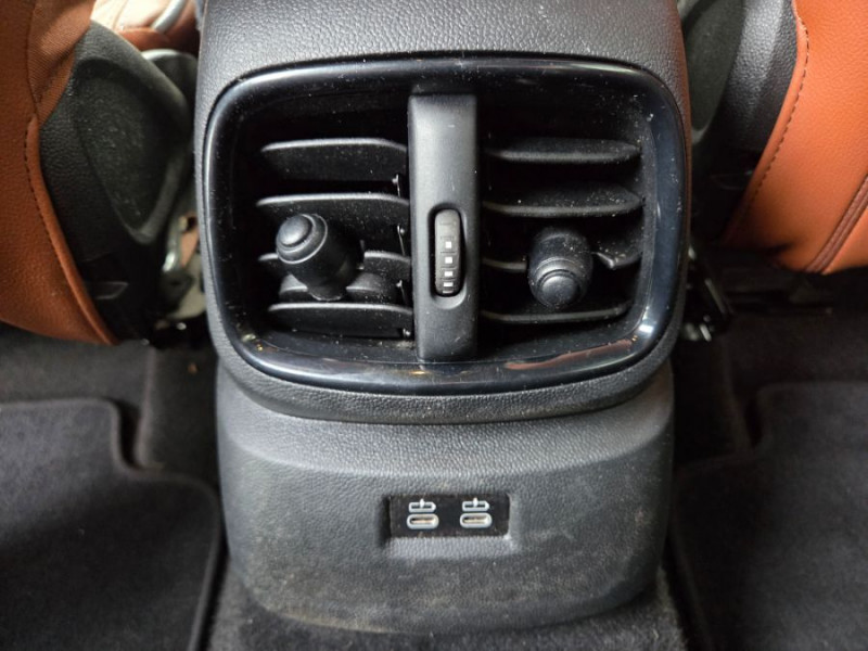 Photo 25 de l'offre de MINI COUNTRYMAN (F60) ONE D 115 BVA CUIR GPS Key Less CarPlay 1ère Main à 26950€ chez Mérignac auto
