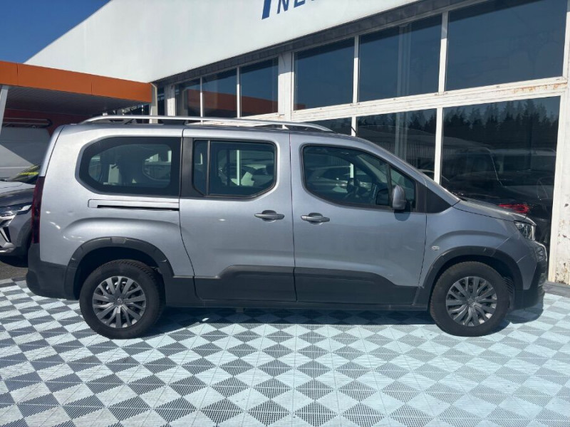 Photo 8 de l'offre de PEUGEOT RIFTER XL LONG 1.5 BlueHDi 130 EAT8 ALLURE Equipé TPMR 6PL à 32900€ chez Mérignac auto