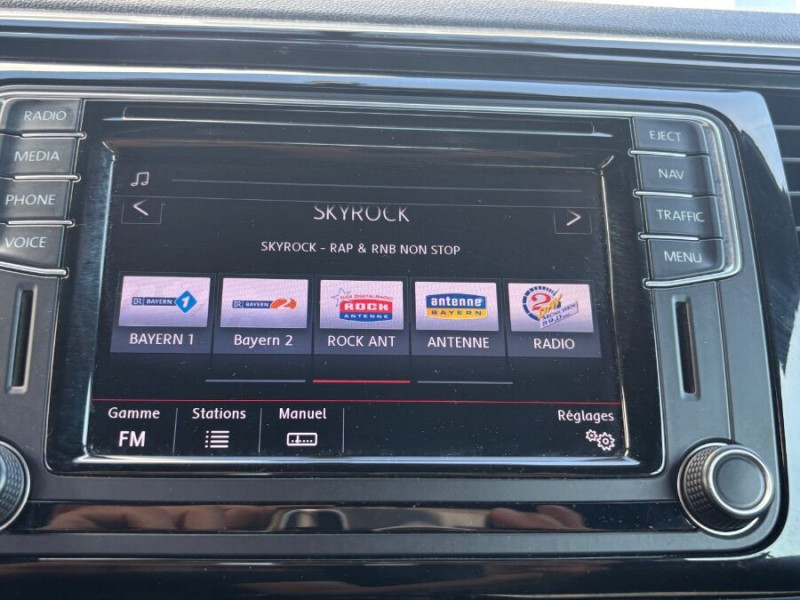 Photo 15 de l'offre de VOLKSWAGEN COCCINELLE CABRIOLET 1.2 TSI 105 BVM6 GPS Radars à 15950€ chez Mérignac auto