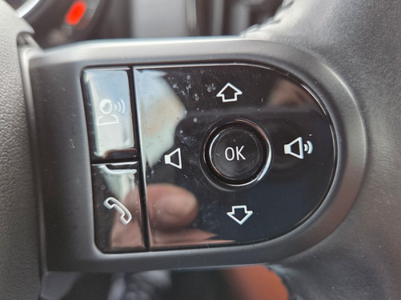 Photo 24 de l'offre de MINI COUNTRYMAN (F60) ONE D 115 BVA CUIR GPS Key Less CarPlay 1ère Main à 26950€ chez Mérignac auto
