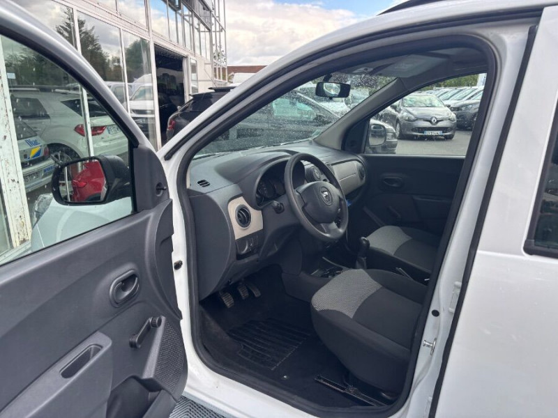 Photo 5 de l'offre de DACIA LODGY 1.6 SCe 102 5PL à 7950€ chez Mérignac auto