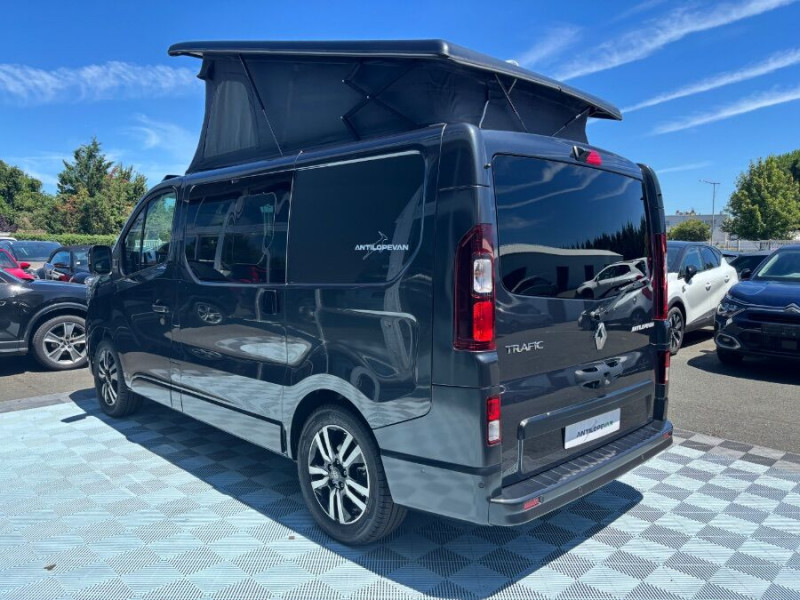 Photo 10 de l'offre de RENAULT TRAFIC VAN ANTILOPE VAN Aménagé NV FLEX 5 CONFORT 2.0 DCi 150 EAG9 L1 5PL Attel+Pte Vélo Dispo 10.26 à 66400€ chez Mérignac auto
