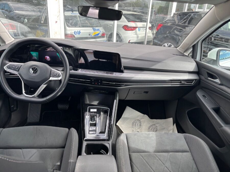 Photo 5 de l'offre de VOLKSWAGEN GOLF VIII 1.4 HYBRID 204 STYLE GPS Camera ACC LED+ 1ère Main à 25690€ chez Mérignac auto
