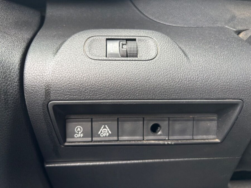 Photo 18 de l'offre de PEUGEOT RIFTER XL LONG 1.5 BlueHDi 100 ACTIVE 5PL Radars à 19950€ chez Mérignac auto