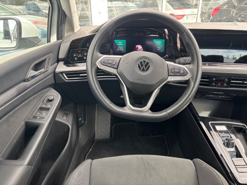 Photo 4 de l'offre de VOLKSWAGEN GOLF VIII 1.4 HYBRID 204 STYLE GPS Camera ACC LED+ 1ère Main à 25690€ chez Mérignac auto
