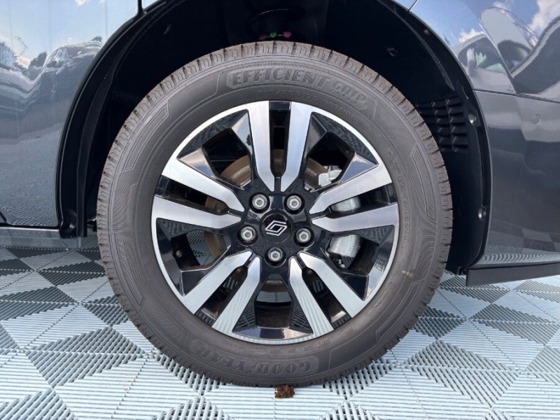 Photo 13 de l'offre de RENAULT TRAFIC VAN ANTILOPE VAN Aménagé NV FLEX 5 CONFORT 2.0 DCi 150 EAG9 L1 5PL Attel+Pte Vélo Dispo 10.26 à 66400€ chez Mérignac auto