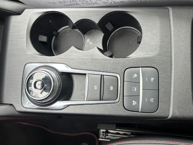 Photo 31 de l'offre de FORD KUGA 2.0 ECOBLUE D 120 BVA8 ST LINE X TOE 360° Attel. Options... à 26890€ chez Mérignac auto
