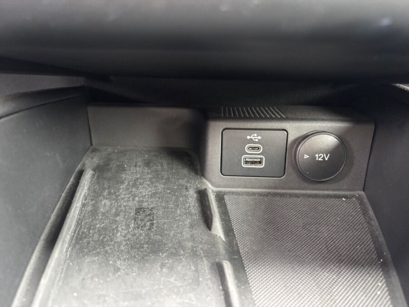 Photo 36 de l'offre de FORD KUGA 2.0 ECOBLUE D 120 BVA8 ST LINE X TOE 360° Attel. Options... à 26890€ chez Mérignac auto