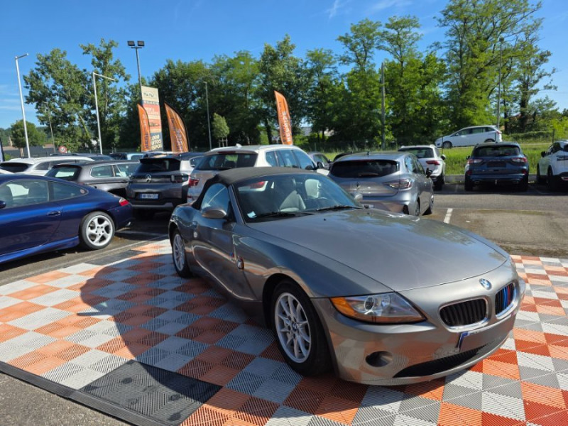 Photo 10 de l'offre de BMW Z4 2.5i 192cv 6 Cylindres BVA Cabriolet CUIR à 12450€ chez Mérignac auto