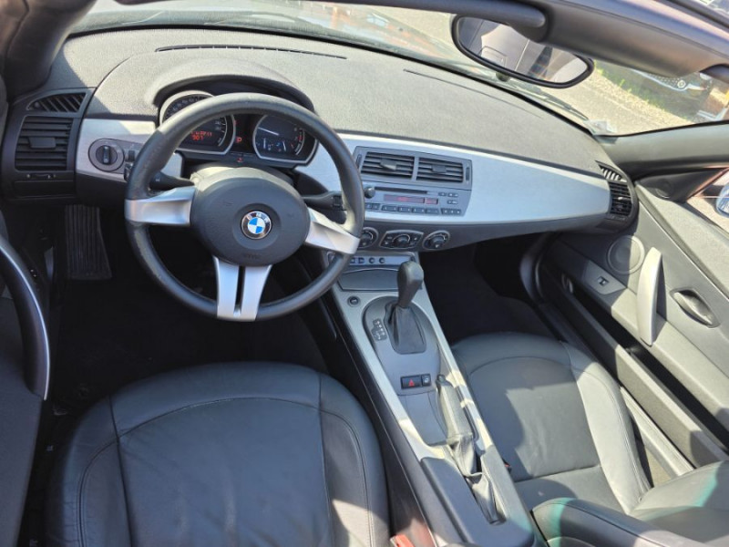 Photo 16 de l'offre de BMW Z4 2.5i 192cv 6 Cylindres BVA Cabriolet CUIR à 12450€ chez Mérignac auto