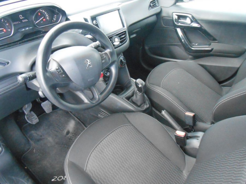 Photo 4 de l'offre de PEUGEOT 208 1.6 BlueHDi 75 ACTIVE CLIM Bluetooth à 10980€ chez Mérignac auto