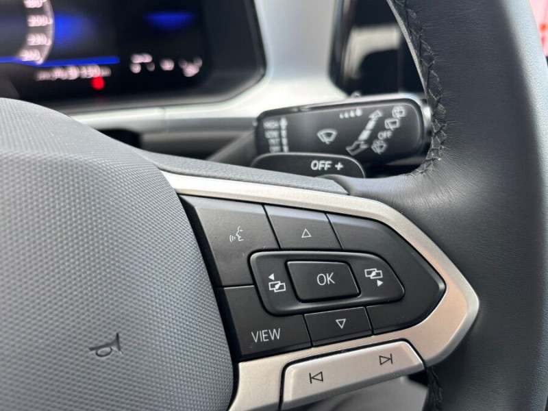 Photo 21 de l'offre de VOLKSWAGEN T-ROC 2.0 TDI 150 DSG STYLE EDITION Caméra Key Less 1ère Main à 31950€ chez Mérignac auto