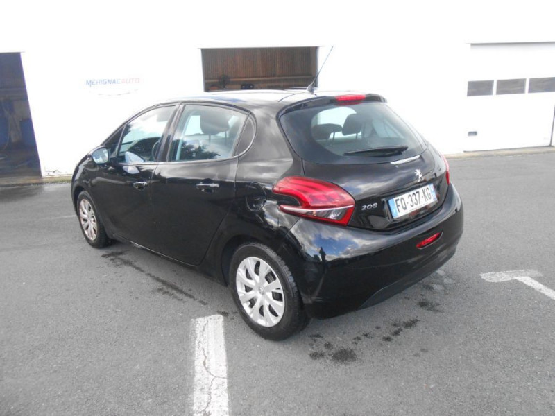 Photo 6 de l'offre de PEUGEOT 208 1.6 BlueHDi 75 ACTIVE CLIM Bluetooth à 10980€ chez Mérignac auto