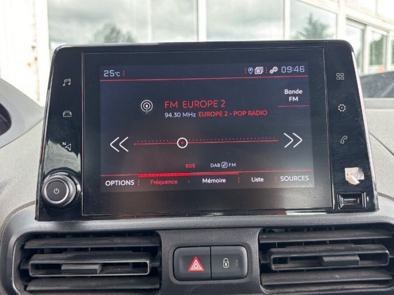 Photo 21 de l'offre de PEUGEOT RIFTER 1.2 PureTech 110 BVM6 ACTIVE GPS Bluetooth Attel. à 18950€ chez Mérignac auto