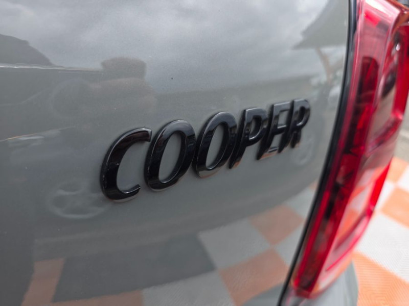 Photo 28 de l'offre de MINI COUNTRYMAN (F60) 1.5i 136 BVA7 COOPER Edition NORTHWOOD TOE Hayon EL. à 24900€ chez Mérignac auto