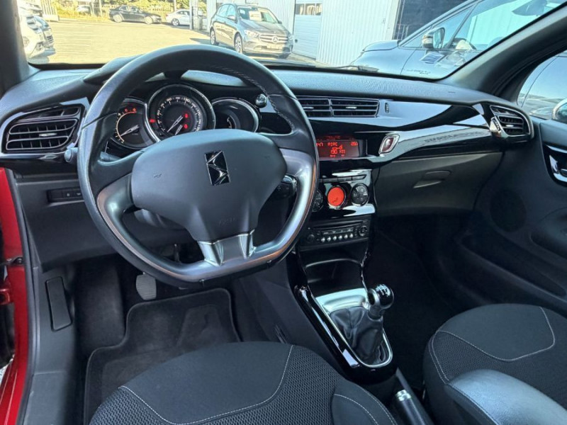 Photo 4 de l'offre de CITROEN DS3 1.6 E-HDI 90 SO CHIC JA16 Radar à 8900€ chez Mérignac auto