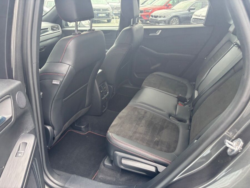 Photo 18 de l'offre de FORD KUGA 2.0 ECOBLUE D 120 BVA8 ST LINE X 360° Attel. Options... à 24950€ chez Mérignac auto