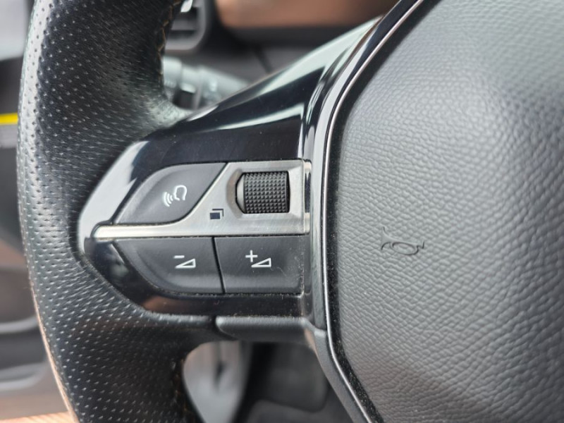 Photo 34 de l'offre de PEUGEOT RIFTER 1.5 BlueHDi 130 BVM6 GT JA17 230V Attel. à 21950€ chez Mérignac auto