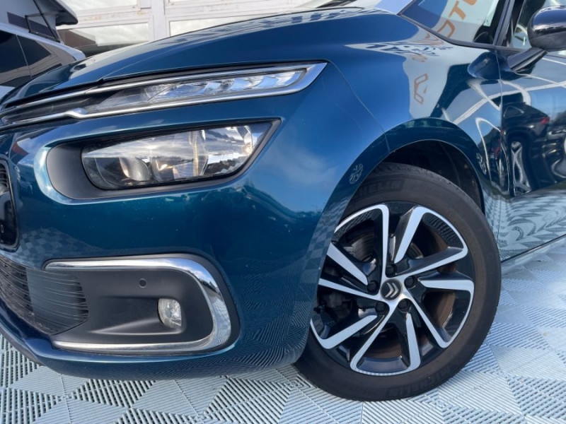 Photo 12 de l'offre de CITROEN GRAND C4 SPACETOURER 1.5 BlueHDi 130 EAT8 SHINE CUIR SEM Hayon EL. Attel. 7PL 1ère Main à 23990€ chez Mérignac auto