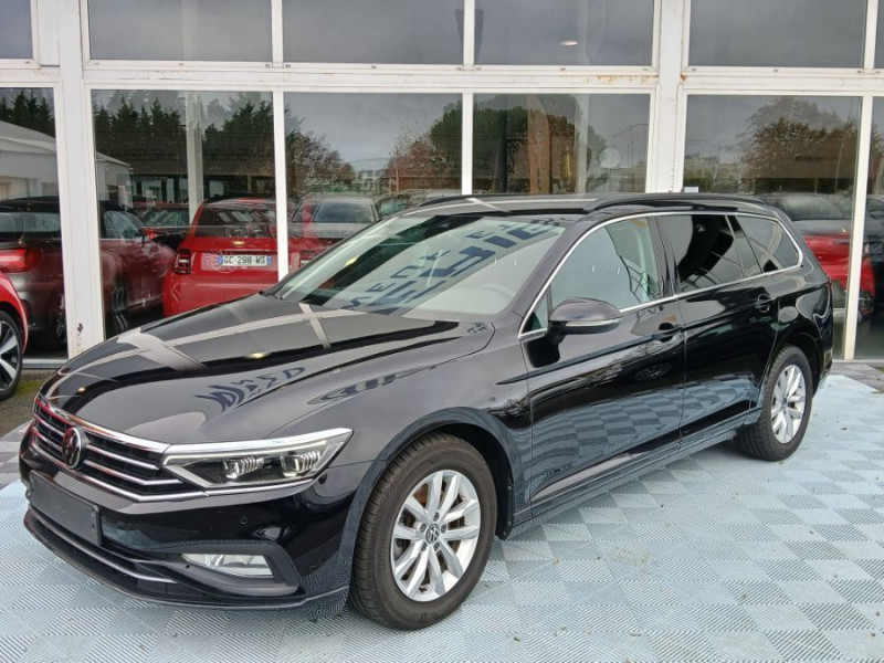 Photo 1 de l'offre de VOLKSWAGEN PASSAT SW VIII 2.0 TDI 150 DSG7 STYLE BUSINESS GPS Camera ACC Hayon EL. 1ère Main à 27990€ chez Mérignac auto