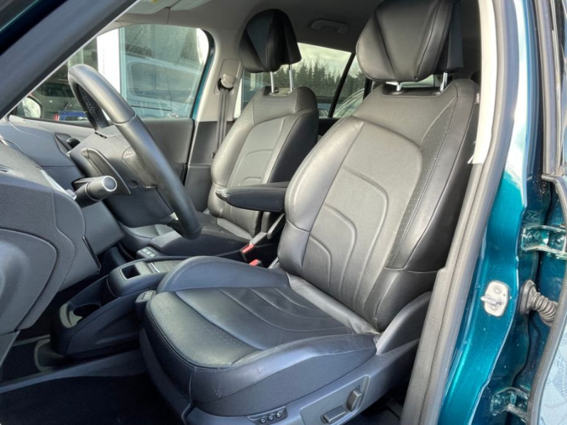 Photo 5 de l'offre de CITROEN GRAND C4 SPACETOURER 1.5 BlueHDi 130 EAT8 SHINE CUIR SEM Hayon EL. Attel. 7PL 1ère Main à 23990€ chez Mérignac auto