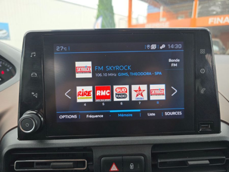 Photo 29 de l'offre de PEUGEOT RIFTER 1.5 BlueHDi 130 BVM6 GT JA17 230V Attel. à 21950€ chez Mérignac auto