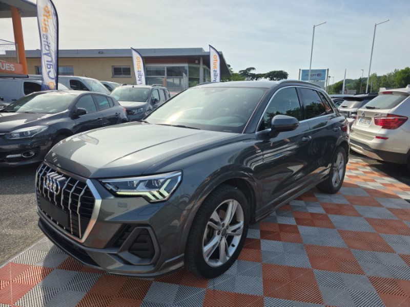 Photo 1 de l'offre de AUDI Q3 35 TDI 150 S tronic 7 S LINE JA19 LED Hayon EL. 1ère Main à 28900€ chez Mérignac auto