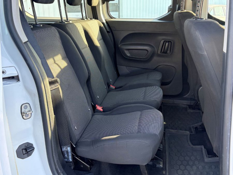 Photo 9 de l'offre de PEUGEOT RIFTER XL LONG 1.5 BlueHDi 100 BVM6 ACTIVE PACK N1 5PL CarPlay Attel. à 22750€ chez Mérignac auto