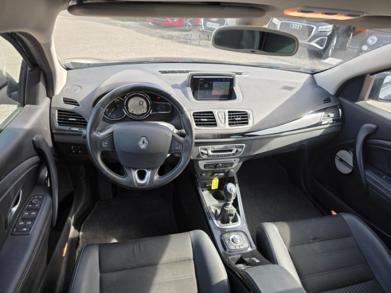 Photo 14 de l'offre de RENAULT MEGANE III 1.5 DCI 110 BVM6 Ph.3 BOSE Camera JA17 Suivie à 8900€ chez Mérignac auto
